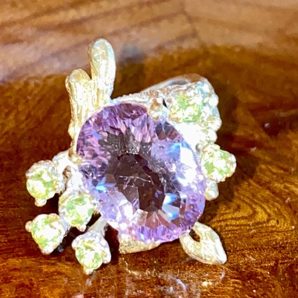 Genuine Amethyst Peridot Ring - Picture 4 of 5